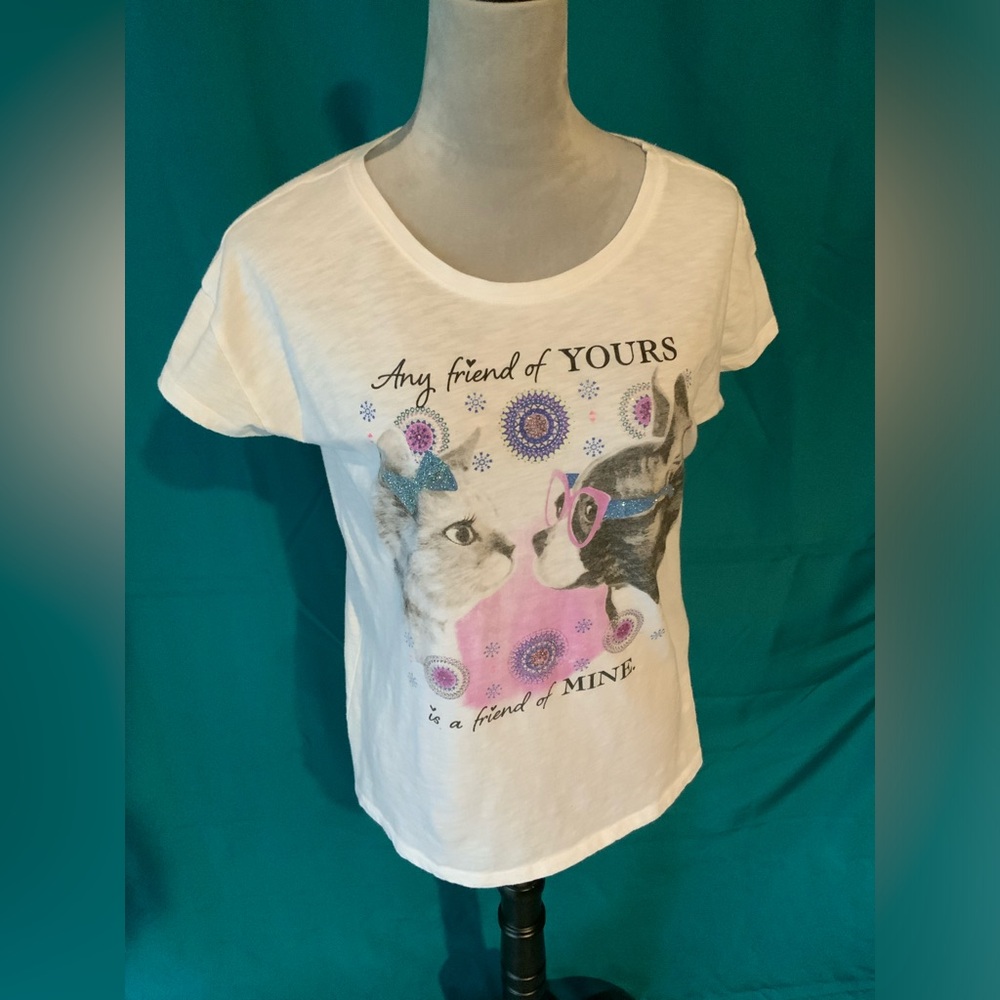 Justice, girls size 16, GIRLS GRAPHIC TSHIRT, 60% COTTON, 40% POLYESTER, EUC